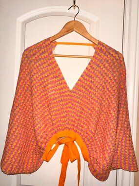 Batwing Relaxed Fit Ribbon Back Tie MNG/Mango Crop Top - Size Small